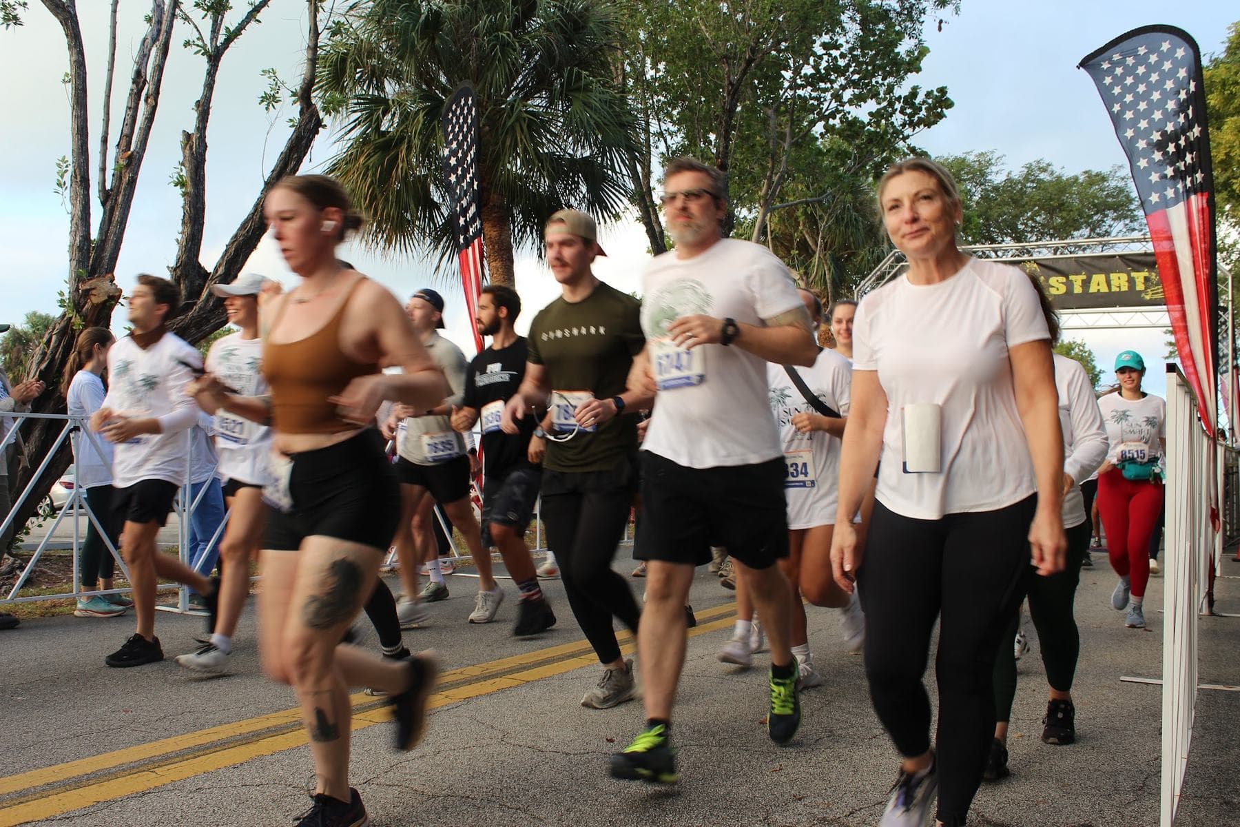Runners and walkers heading out together
